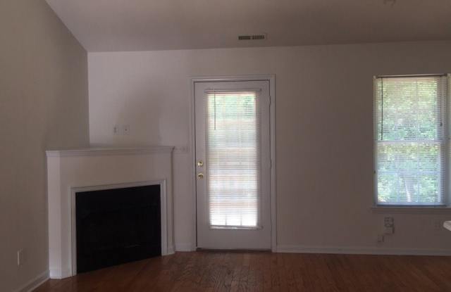 2226 Olde Chantilly Court Gallery 3