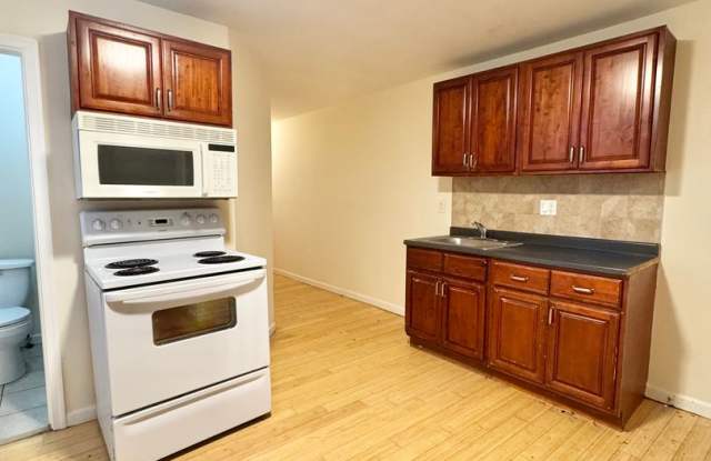 5019 Walnut Street photos photos