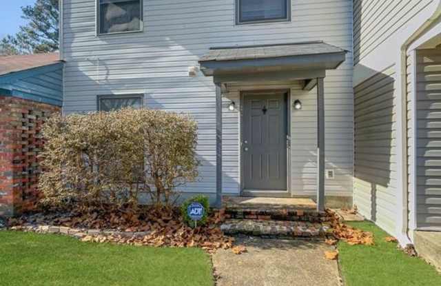 3414 Kensington Ct Gallery 1