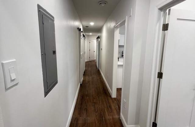 2145 ELKINS Avenue Gallery 4