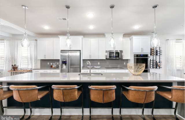 44810 TIVERTON SQUARE - 44810 Tiverton Sq, Ashburn, VA 20147