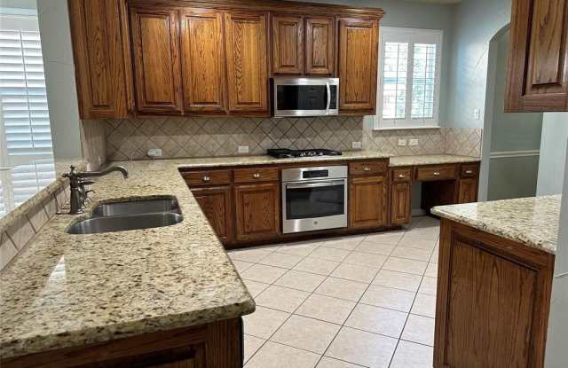 2305 Falls View Drive Gallery 3