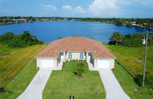 530 SE 5th Avenue photos photos