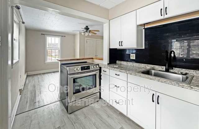 830 Ave G Upstairs photos photos