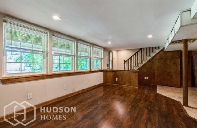 541 Park Drive Gallery 2
