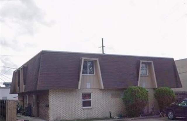 653 FARMINGTON Place photos photos