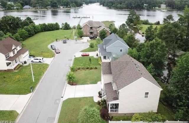 431 Shorewood Court Gallery 3