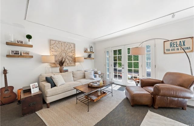 356 Y Place - 356 Y Place, Laguna Beach, CA 92651