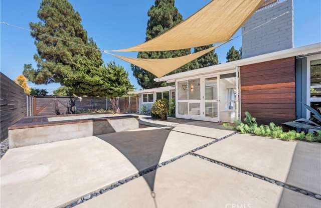 3033 Volk Avenue photos photos