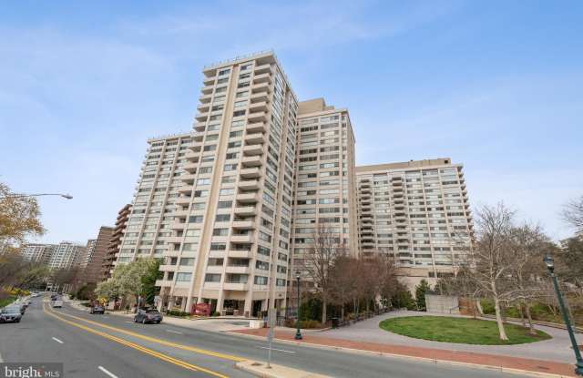 4515 WILLARD AVENUE photos photos