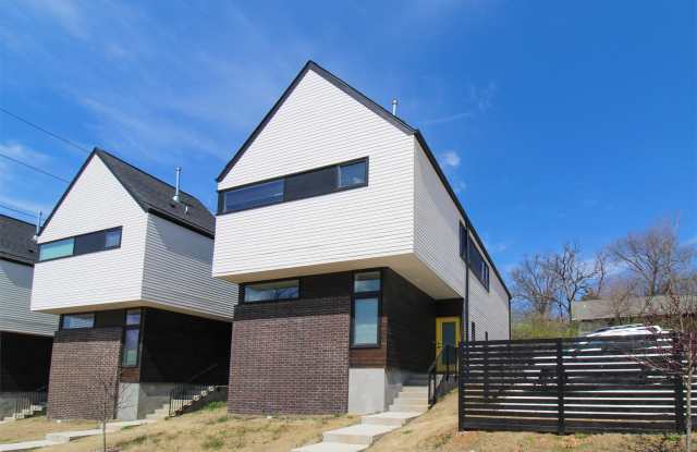 716 West Stone Street photos photos