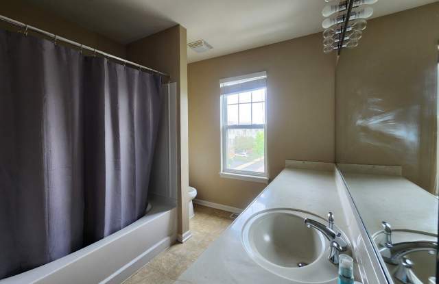 3383 Kentshire Circle Gallery 4