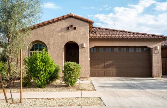 2897 E. Yuma Ave photos photos