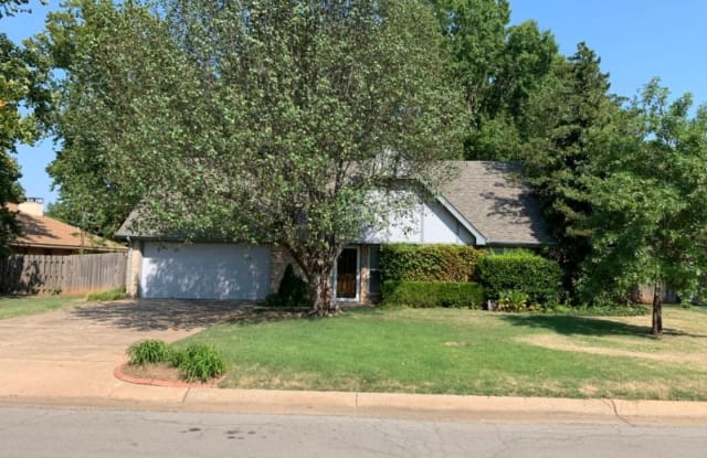 1715 S Hillside St - 1715 South Hillside Street, Stillwater, OK 74074