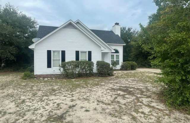 3 Bedroom 2 Bathroom House Gallery 4
