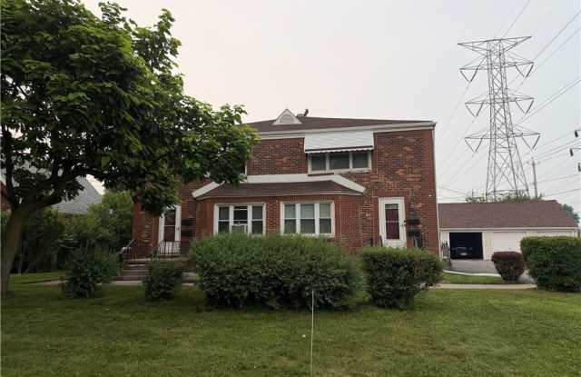 808 Cleveland Drive photos photos