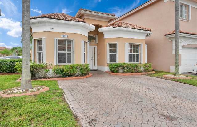 16220 SW 101st Ter Gallery 3