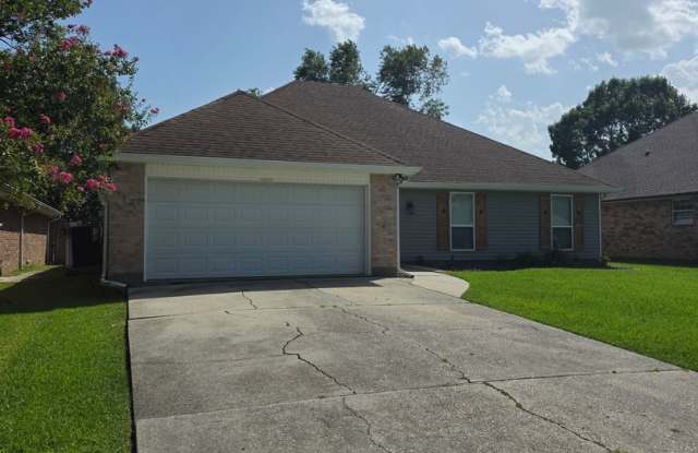 Water Front Living 3 Bedroom 2 Bath Open floor plan No Carpet Gallery 3