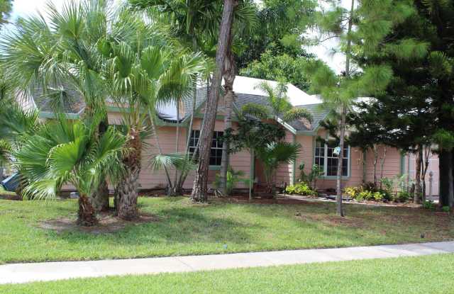 785 Juniper Place photos photos