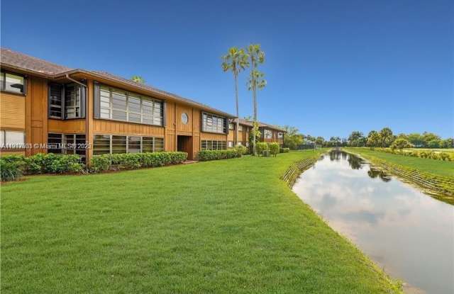 4990 NW 102nd Ave - 4990 Northwest 102nd Avenue, Doral, FL 33178