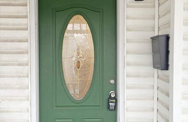 Charming 3 Bedroom in Church Hill photos photos