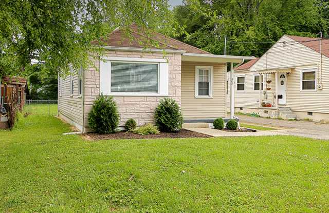 Newly Renovated 2 Bedroom Ranch photos photos