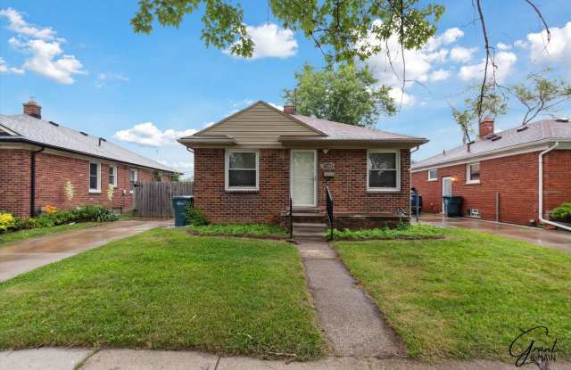 $1250 4 bedroom photos photos