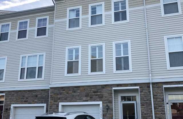 23545 Devonshire Road photos photos