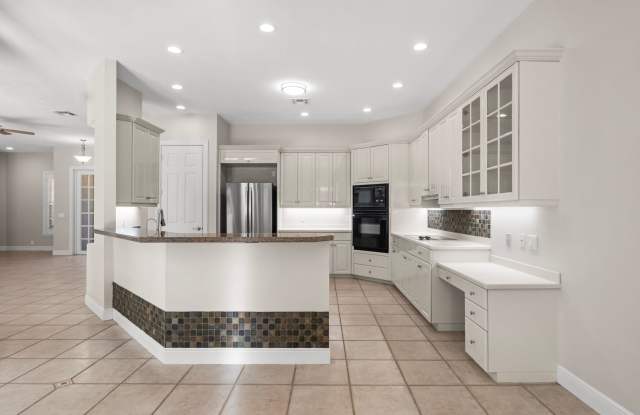 3-Bedroom + Den in Livingston Woods. Optional 2nd House Available on 2.5 Acre Property! photos photos