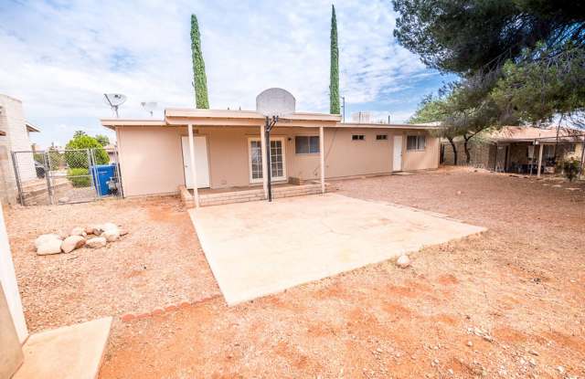 Spacious 3 Bedroom, 2 Bath Home with Updated Kitchen. photos photos