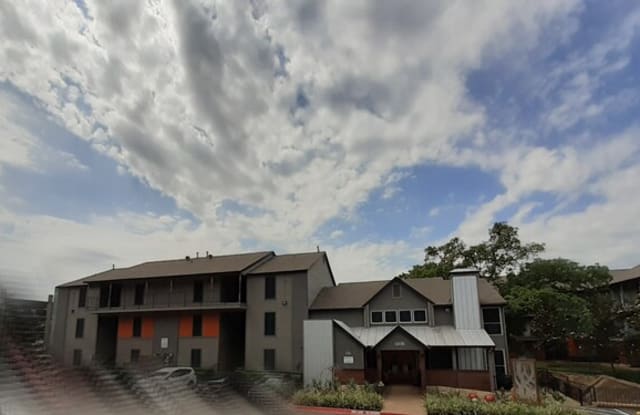 1100 East Copeland Road - 1100 E Copeland Rd, Arlington, TX 76011