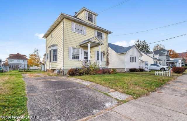 12 Gillespie Street photos photos