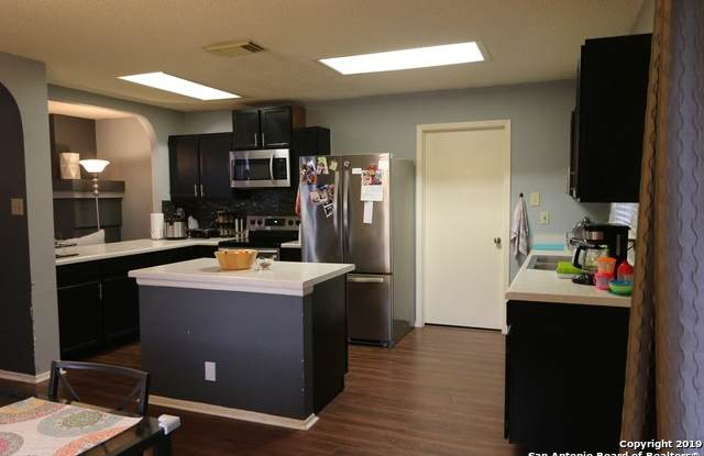 9571 GLADEVIEW Gallery 4