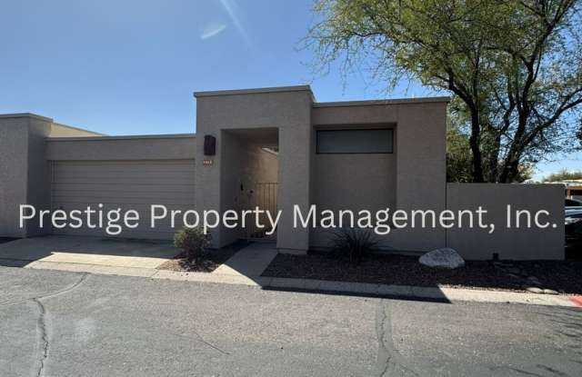 Totaling 3/3 With The Guest House; This Lovely Central Townhome is Everything You Need! photos photos