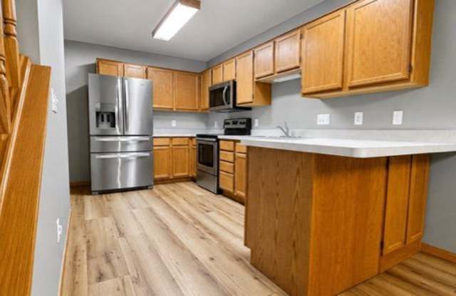4884 Helena Ln N Gallery 4
