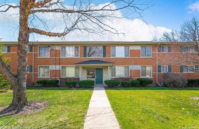 982 N ADAMS Road photos photos