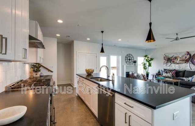 958 9th Ave S photos photos