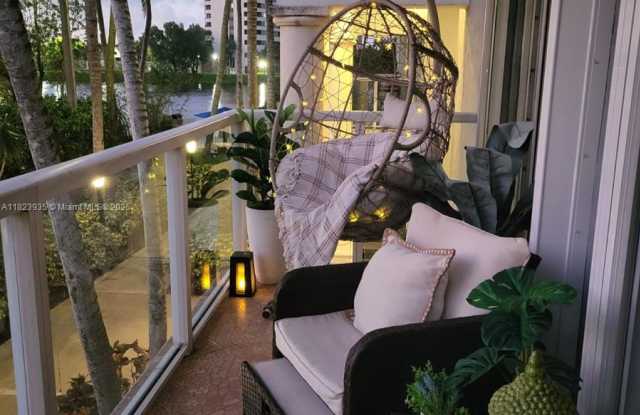 5099 Northwest 7th Street - 5099 Northwest 7th Street, Miami, FL 33126 5099 Northwest 7th Street - 5099 Northwest 7th Street, Miami, FL 33126