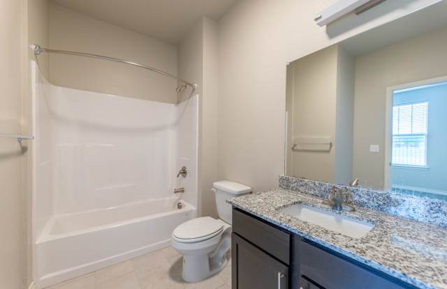 Patriot Pointe Apartments - Affordable Housing Gallery 4