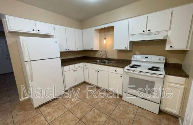 841 E. Fountain St. photos photos