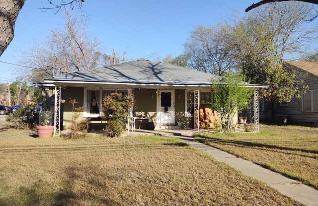 1202 W. San Antonio Street - 1202 West San Antonio Street, San Marcos, TX 78666