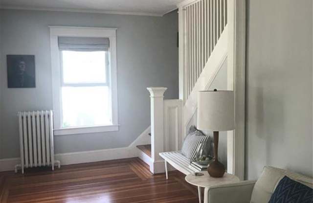 244 Gibbs Avenue Gallery 4