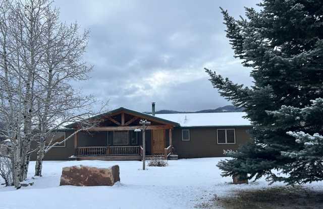 Beautifully upgraded 3 BR 2Ba with W/D and Shop/Garage in back. photos photos