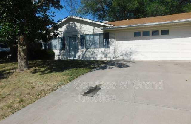 450 Seminole Court photos photos