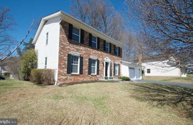 6910 SHACKLE PLACE Gallery 4
