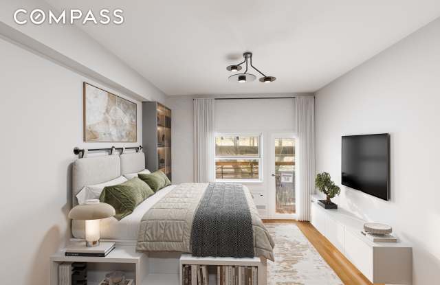 211 Thompson Street photos photos