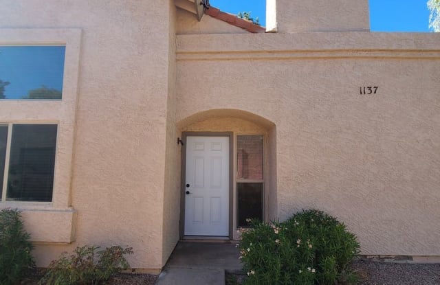 2019 W Lemon Tree Lane unit #1137 - 2019 West Lemon Tree Place, Chandler, AZ 85224