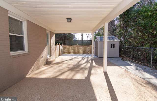 6923 POPPY DRIVE Gallery 3