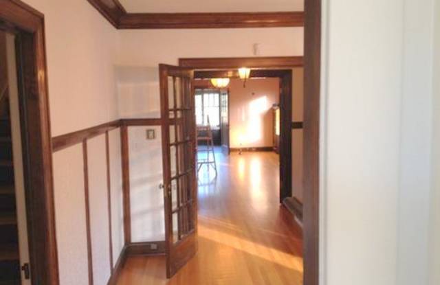 1401 Columbine Street Gallery 4
