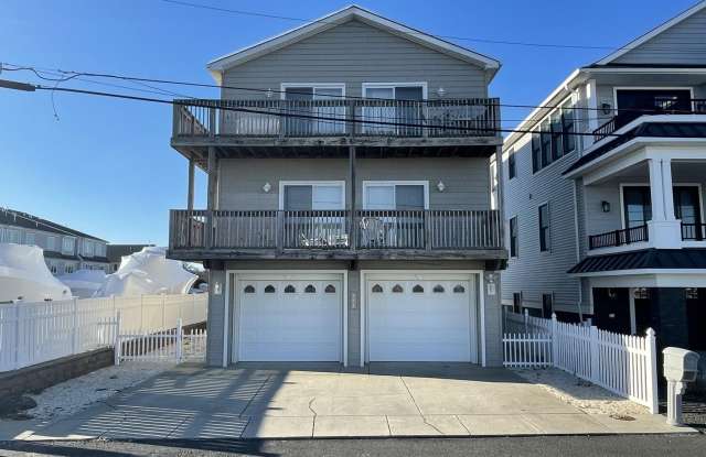 557 Launch Ave photos photos